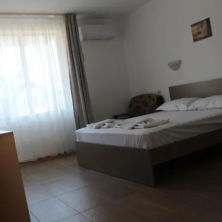 게스트하우스 Siana House 라브다