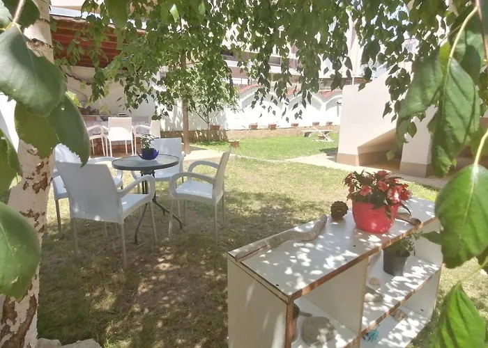 Siana House Гостевой дом Равда