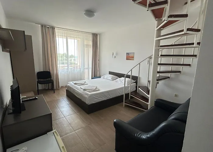 Siana House 3* Ράβντα