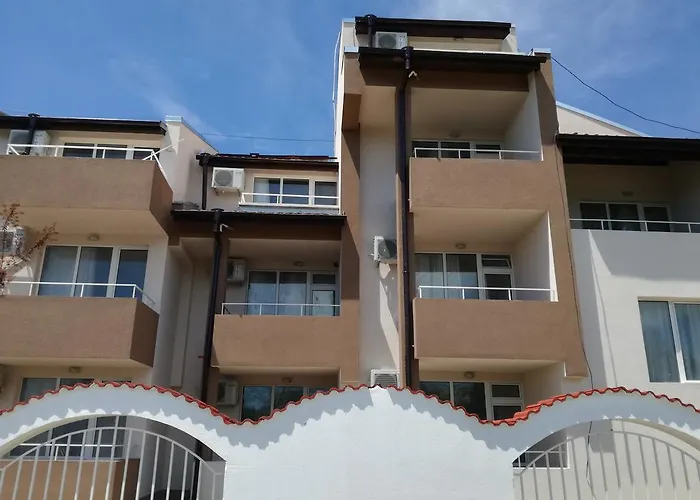 Siana House بيت ضيافة رافدا