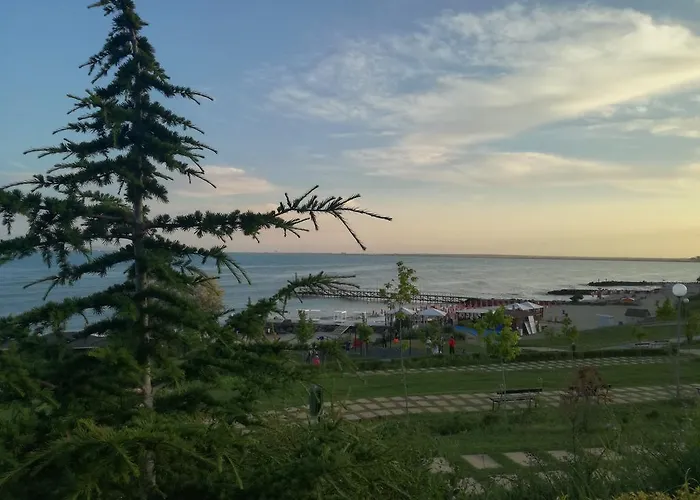 Siana House Ράβντα