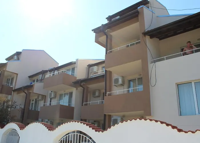 Siana House Πανσιόν Ράβντα